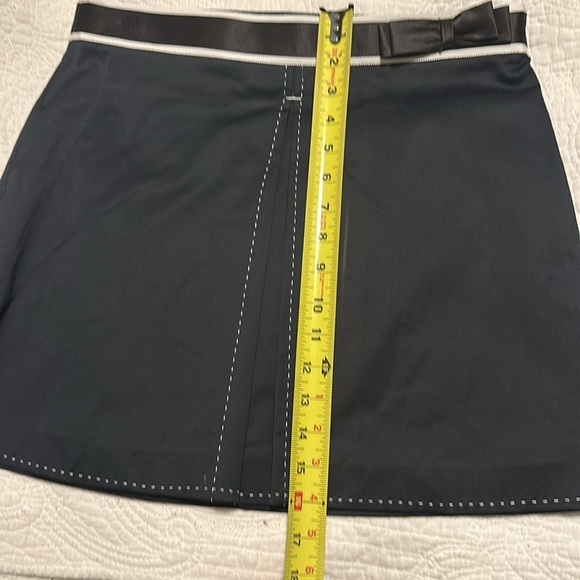 Tahari mini skirt EUC - Picture 5 of 6